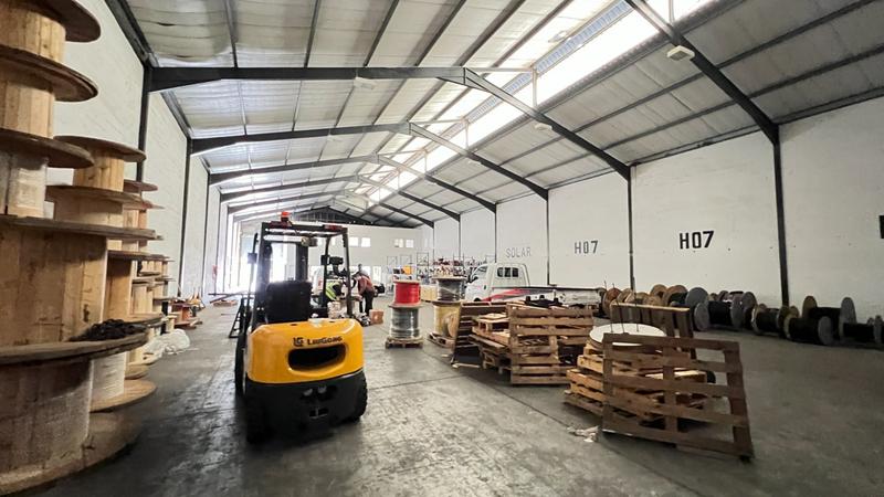 To Let commercial Property for Rent in Montague Gardens Western Cape